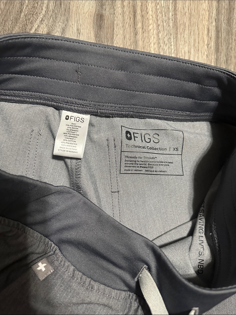 Figs Gray Drawstring Jogger Scrub Pants - Picture 2 of 10